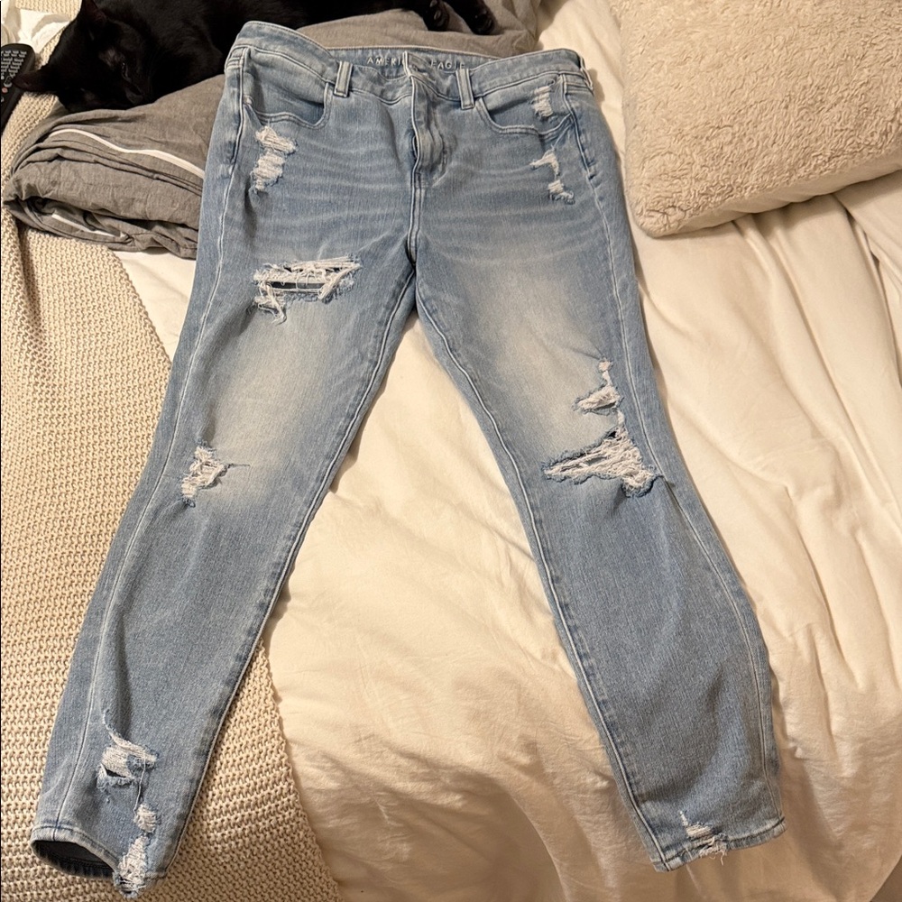American Eagle Outfitters Light Blue Denim “ the dream Jean